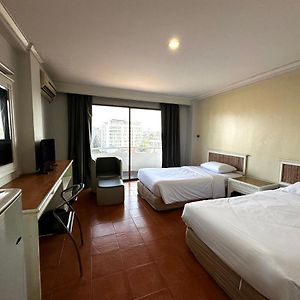 Standard Zimmer mit zwei Einzelbetten